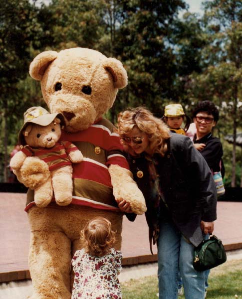 Big and Little Bromley at the teddy bears picnic